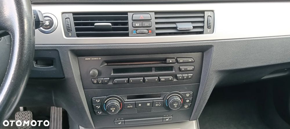 BMW Seria 3 - 30