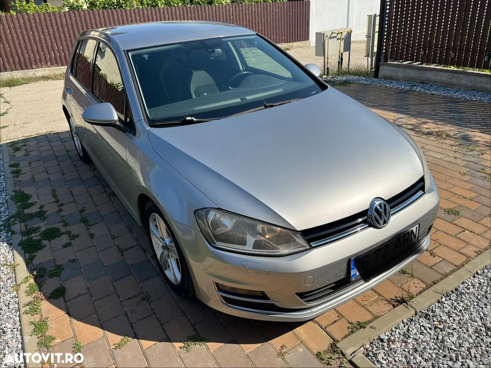 Volkswagen Golf - 2