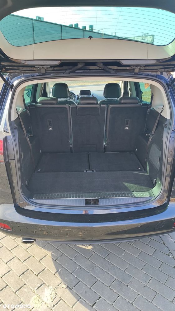 Opel Zafira - 13