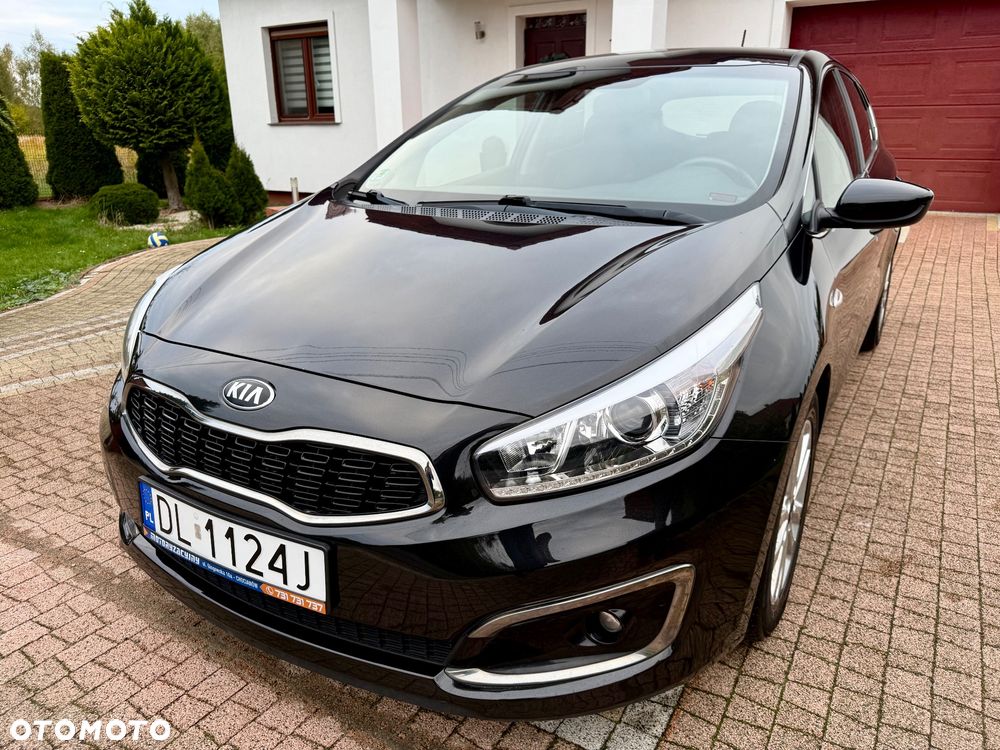 Kia Ceed Cee'd 1.6 GDI L Business Line - 15