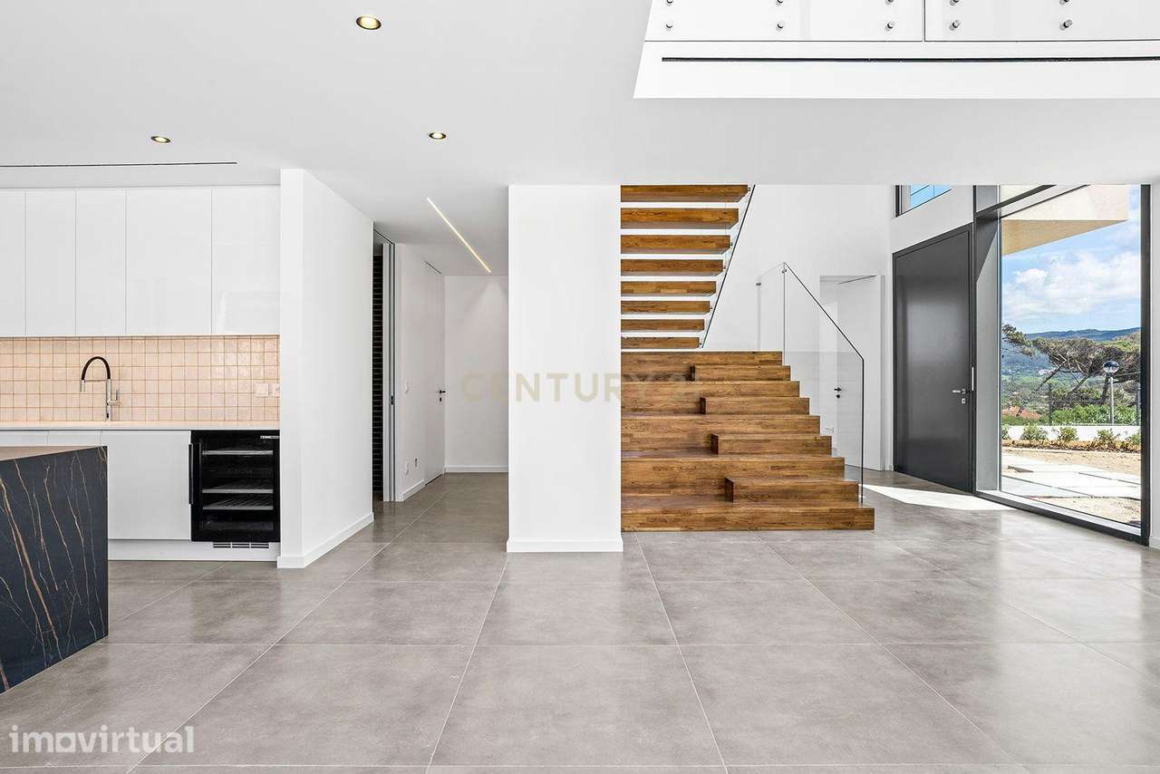 Moradia T5 Nova de Luxo com Piscina em Colares, Sintra | Jardim Privad - Grande imagem: 4/31
