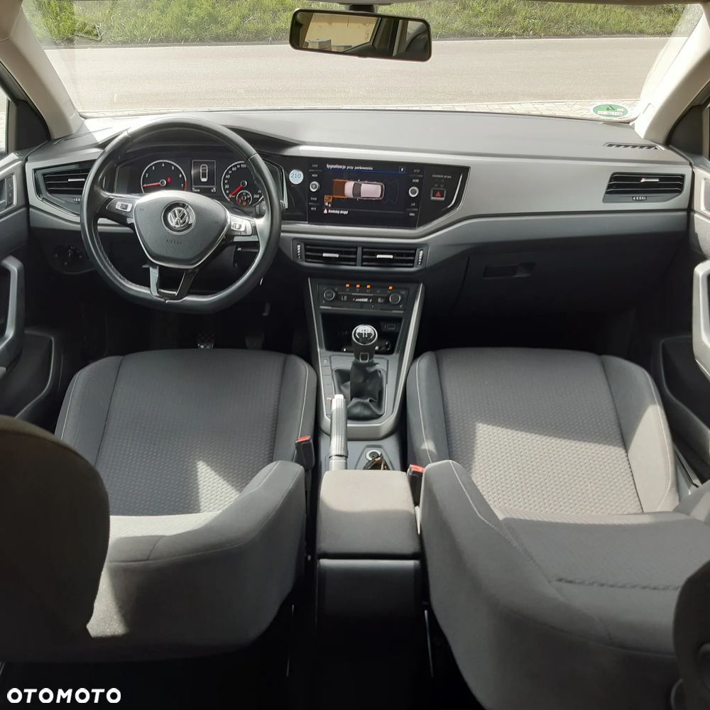 Volkswagen Polo 1.0 Comfortline - 10