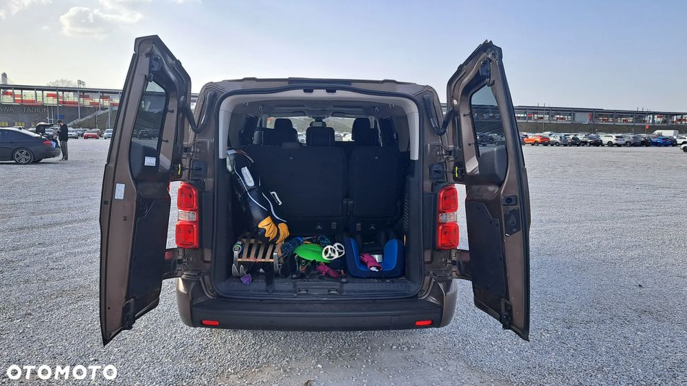Toyota ProAce 2,0-l-D-4D L1 (8-Si.) Verso Family Comfort - 16