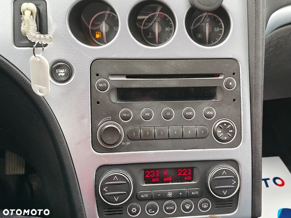 Alfa Romeo 159 1.9 JTDM 16V DPF Distinctive - 22