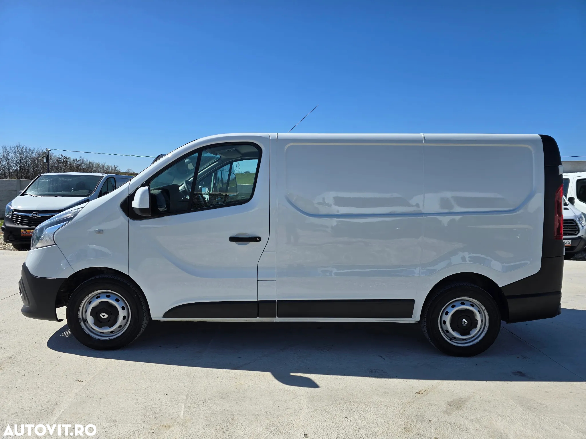 Renault Trafic L1H1 - 12