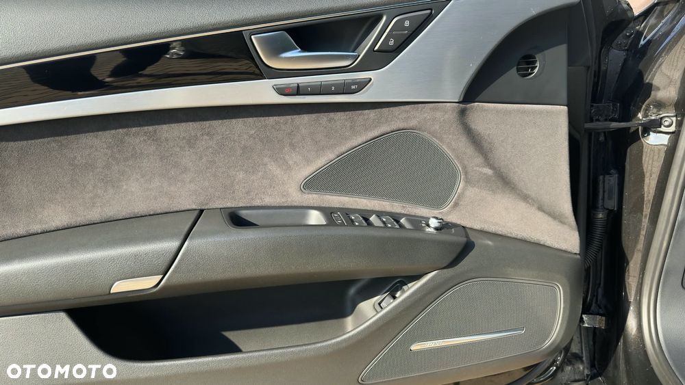 Audi A8 3.0 TDI L Quattro - 24