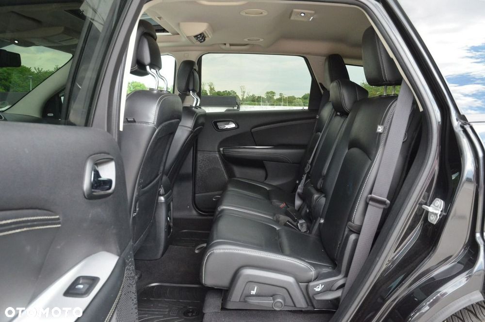 Fiat Freemont 2.0 Multijet Black Code AWD - 30