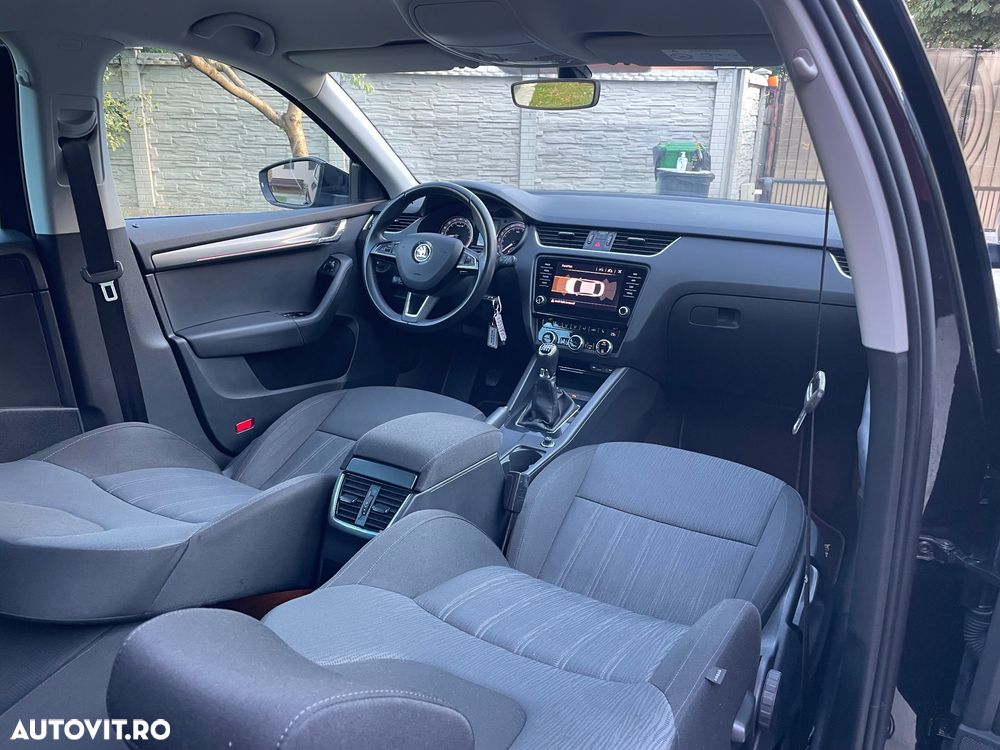 Skoda Octavia - 20
