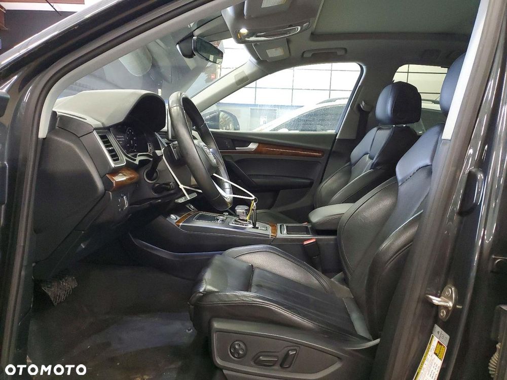 Audi Q5 2.0 TFSI Quattro S tronic design - 8