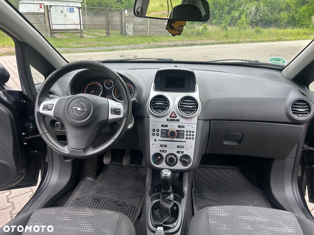 Opel Corsa 1.2 16V Enjoy - 17