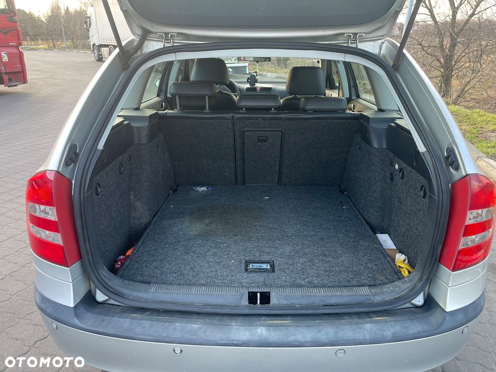 Skoda Octavia 1.9 TDI DPF Elegance - 8