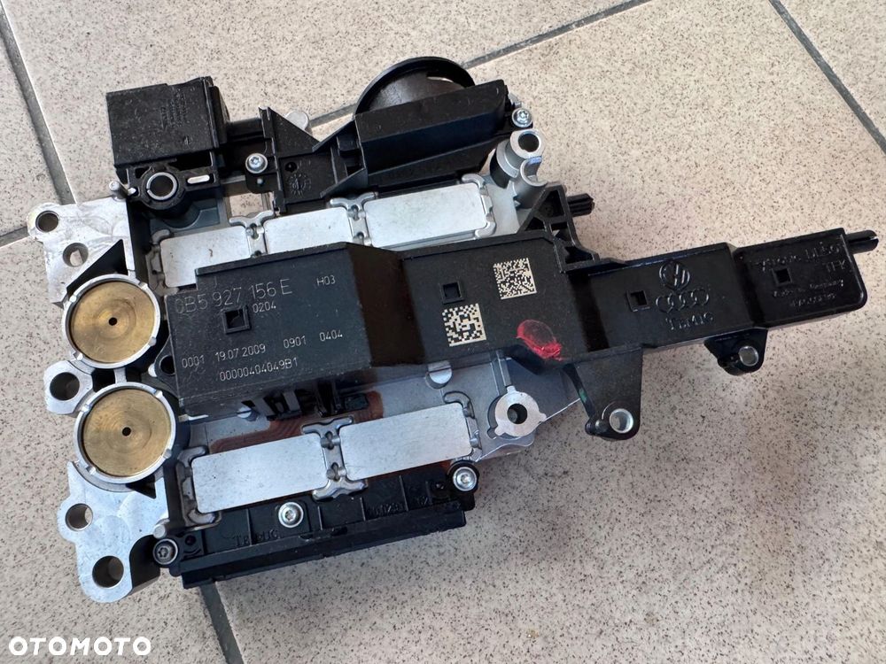 Sterownik komputer skrzyni Audi Stronic 0B5927156E DL501