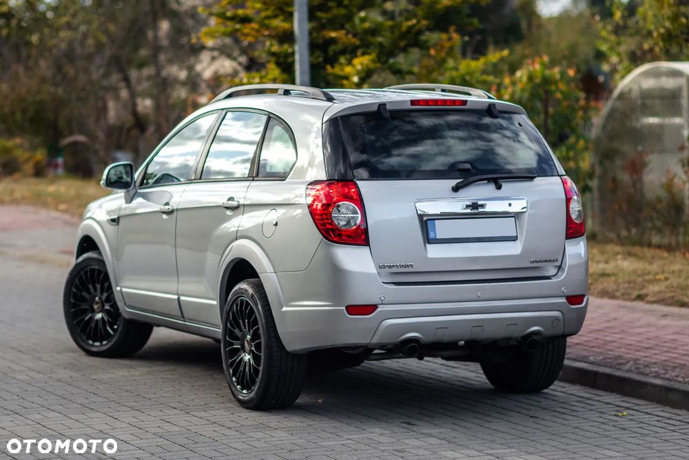 Chevrolet Captiva - 14