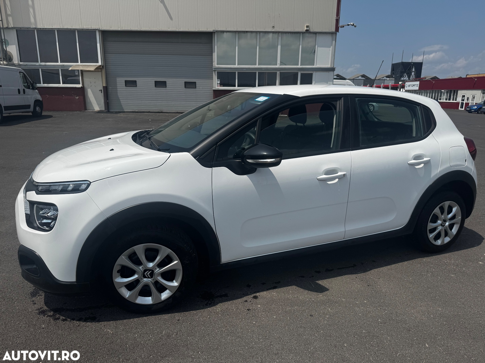 Citroën C3 1.2 PureTech S&S BVM5 Feel - 11