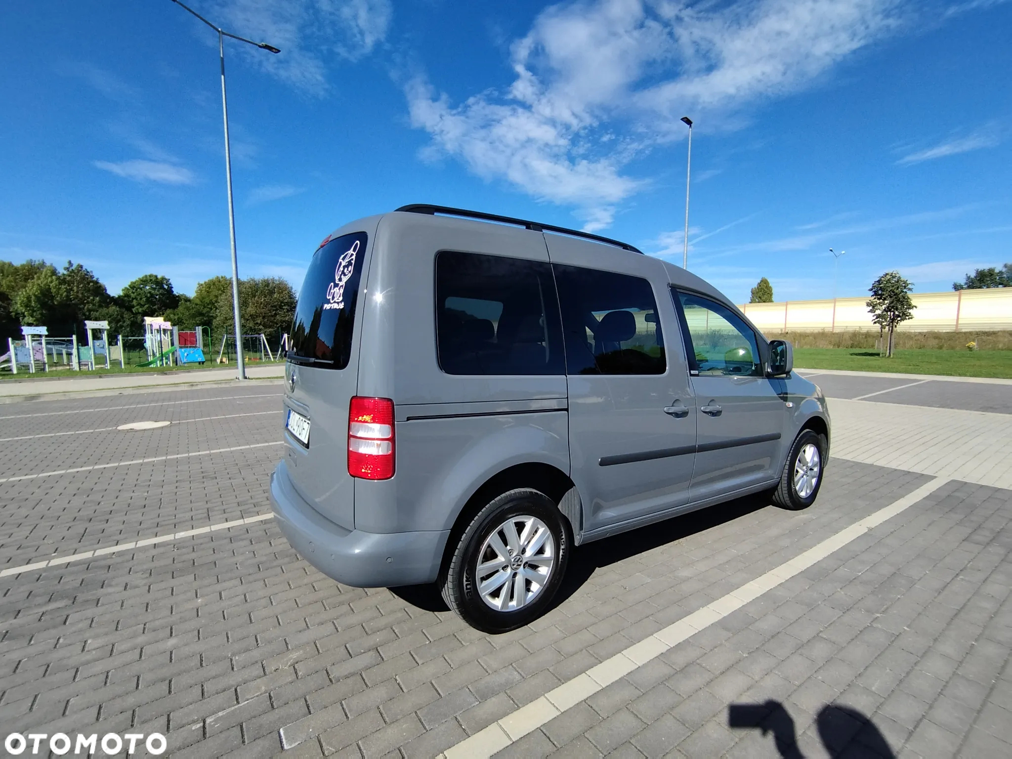 Volkswagen Caddy 1.6 TDI Highline - 23