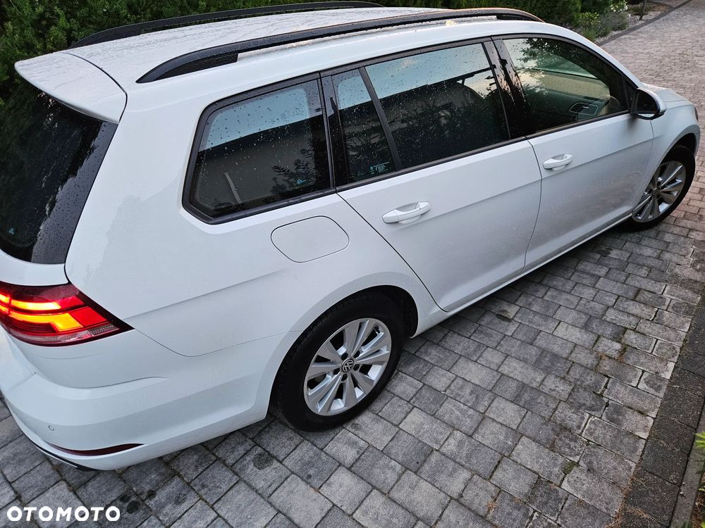 Volkswagen Golf 1.6 TDI (BlueMotion Technology) DSG Comfortline - 4