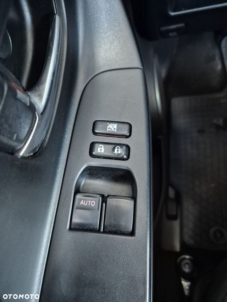 Toyota Yaris 1.0 Active EU6 - 9