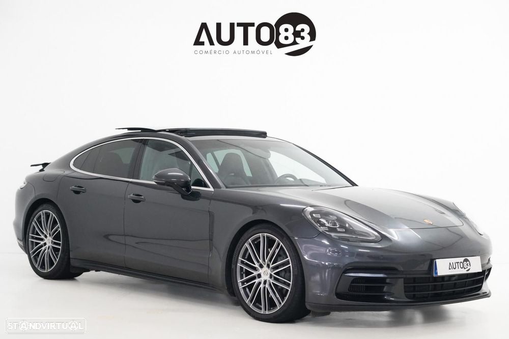 Porsche Panamera 4 S - 1