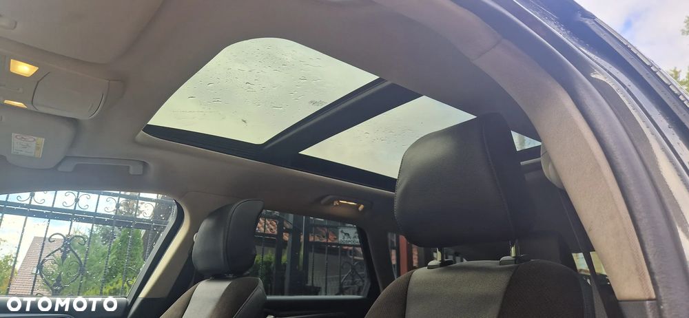 Ford Mondeo 2.0 TDCi Titanium PowerShift - 8