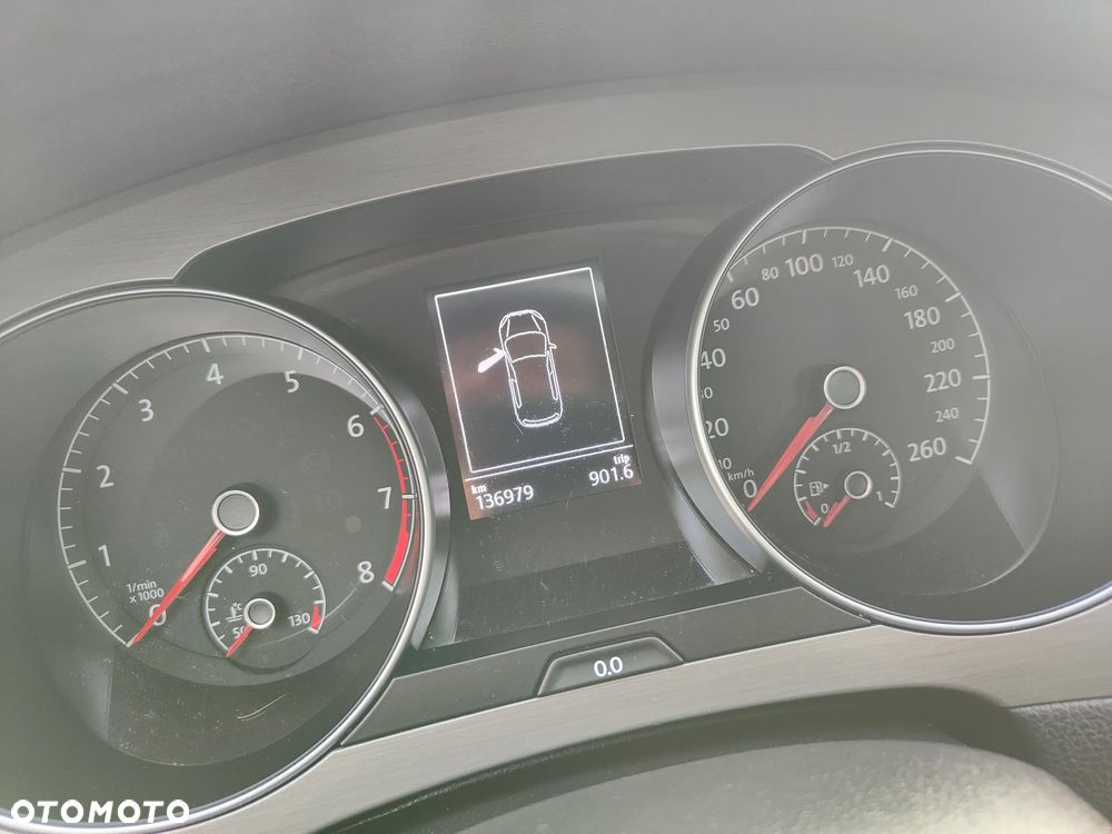 Volkswagen Golf Sportsvan - 18