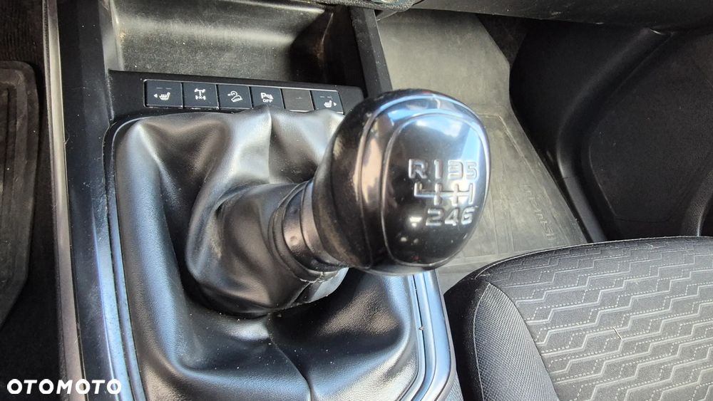 Isuzu D-Max - 11