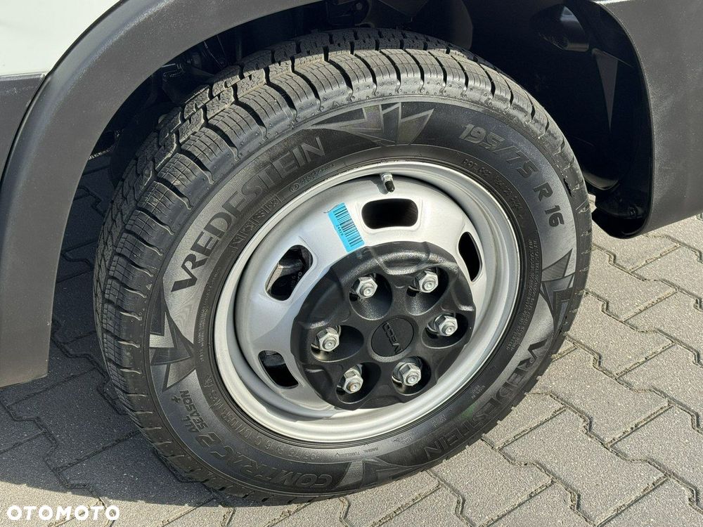 Iveco Daily 35C14 - 13