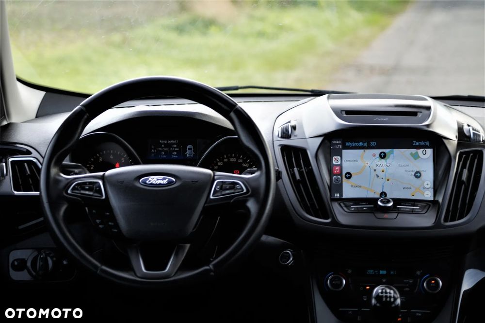 Ford Kuga - 35