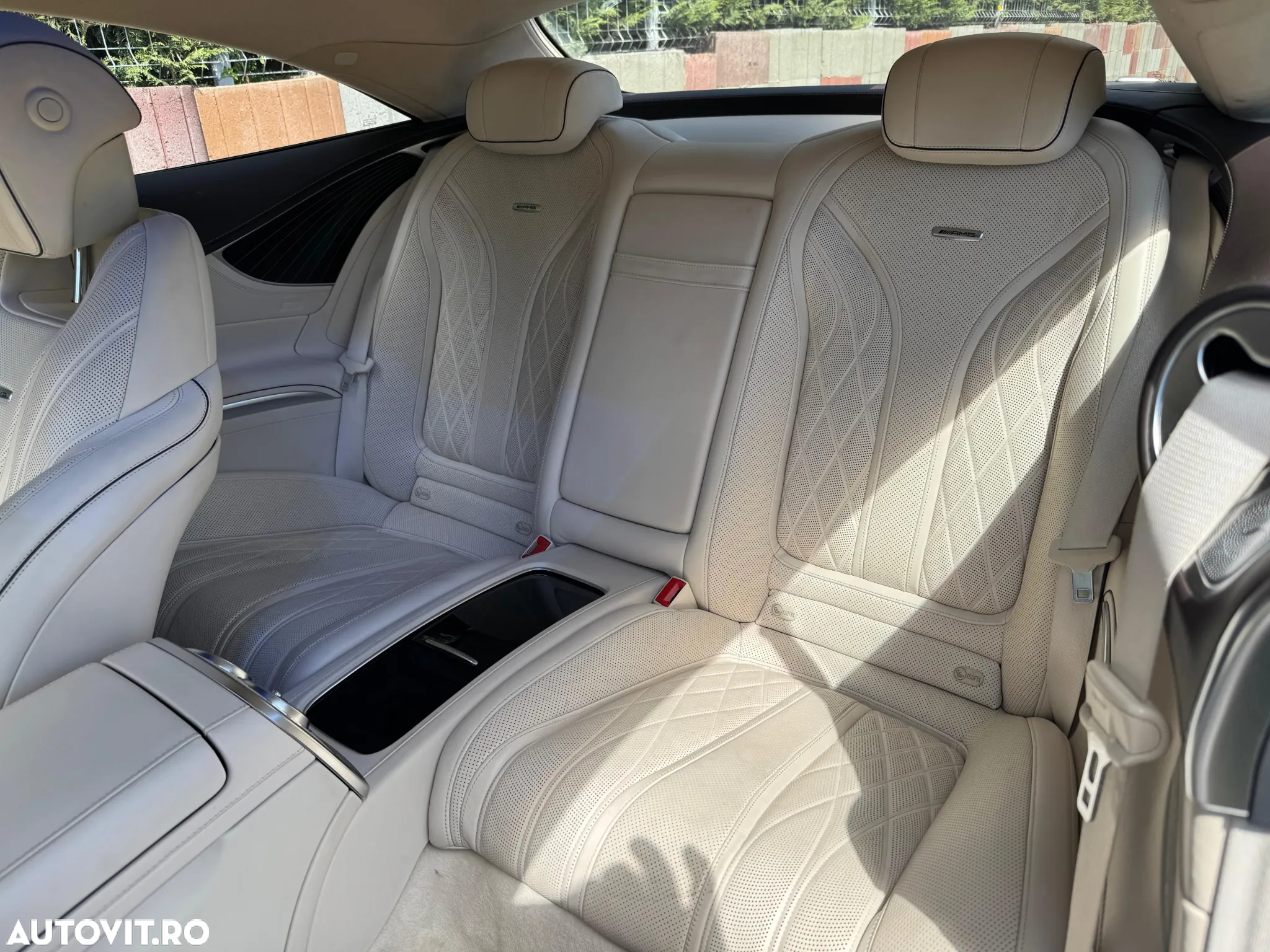 Mercedes-Benz S AMG 63 Coupe 4Matic AMG Speedshift 7G-MCT - 16