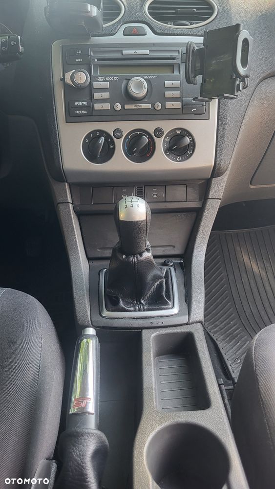 Ford Focus - 7