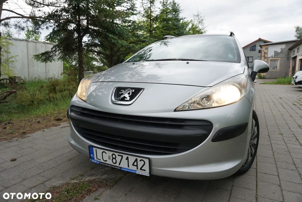 Peugeot 207 1.4 16V Trendy - 8