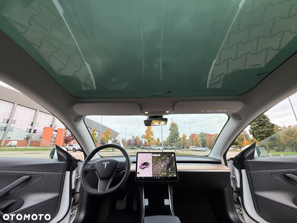 Tesla Model 3 Standard Range Plus - 15