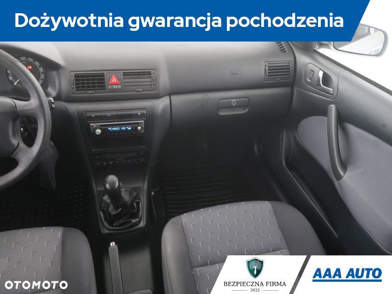 Skoda Octavia - 10