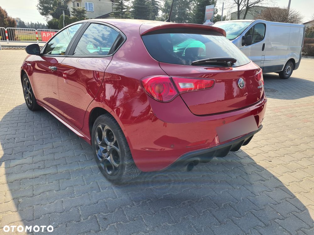 Alfa Romeo Giulietta 1.4 TB MultiAir - 8