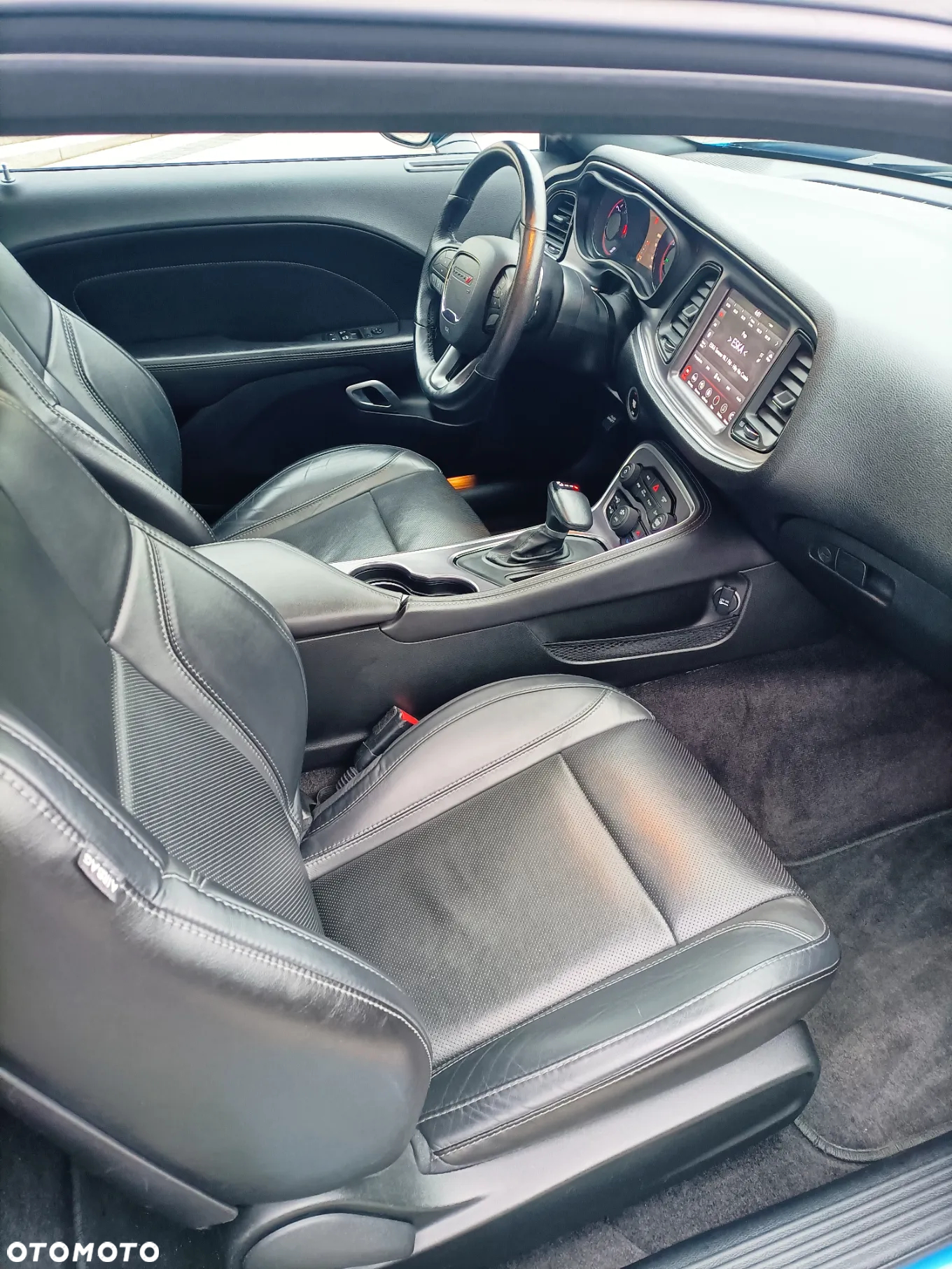 Dodge Challenger Automatik SXT Plus - 8