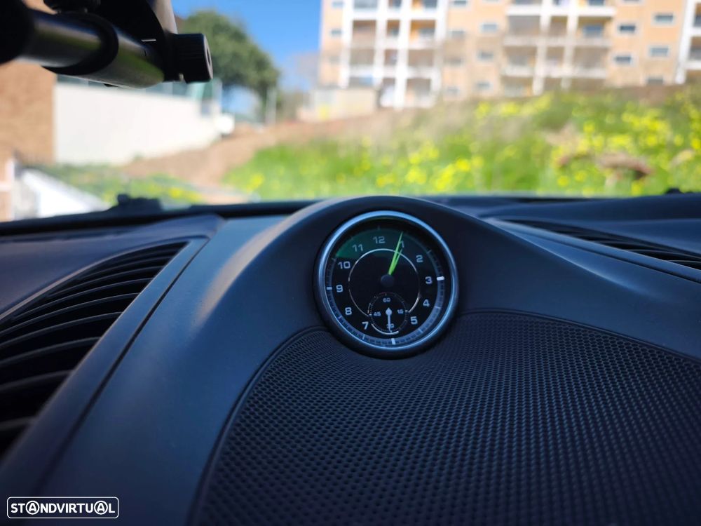 Porsche Cayenne S - 12