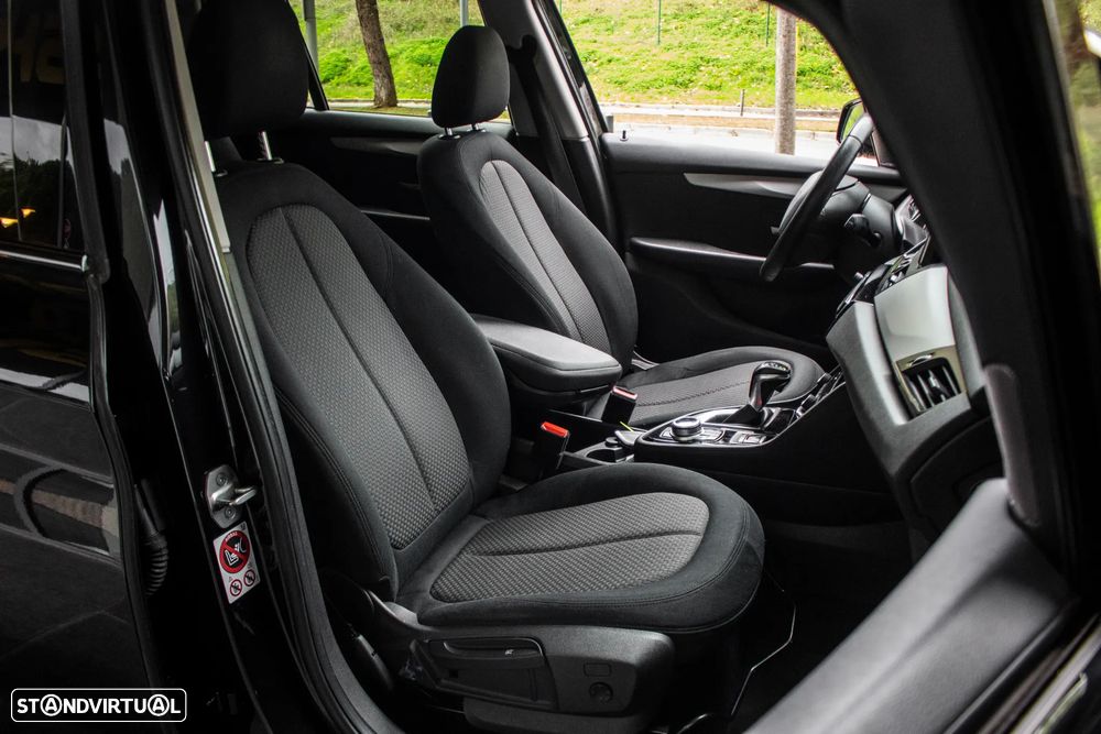 BMW 216 Gran Tourer d Aut. Advantage - 28