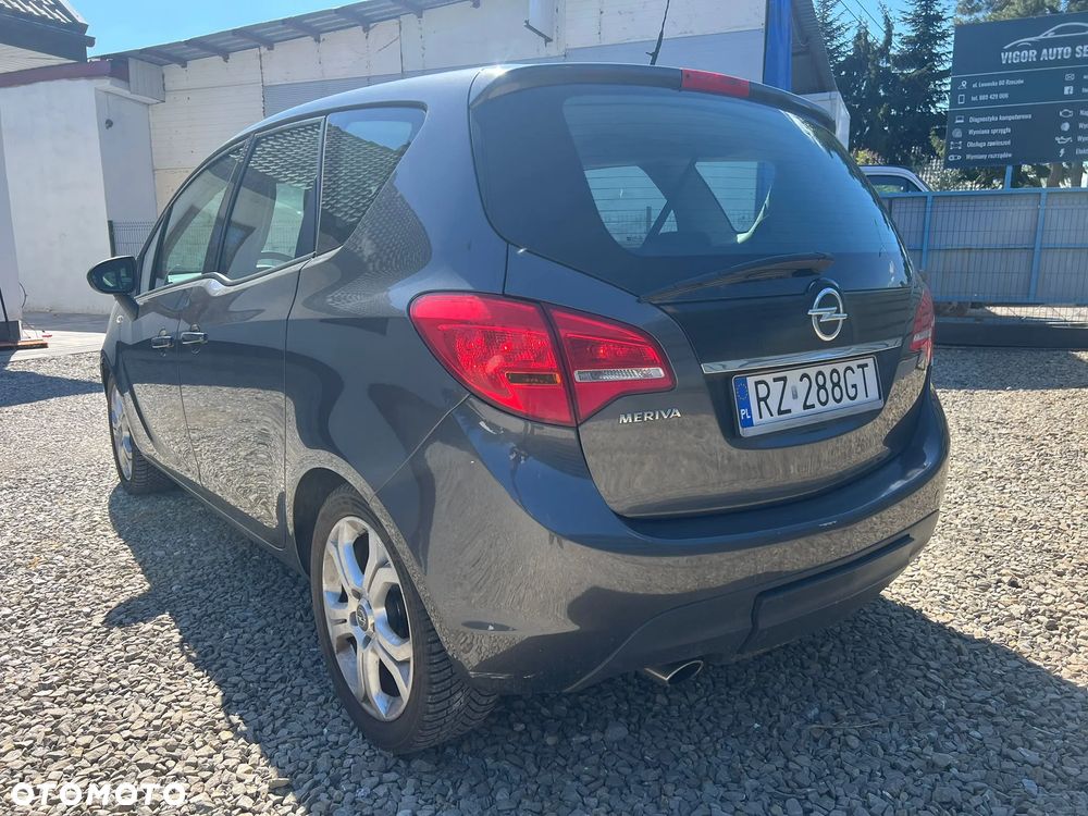 Opel Meriva 1.4 T Cosmo - 11