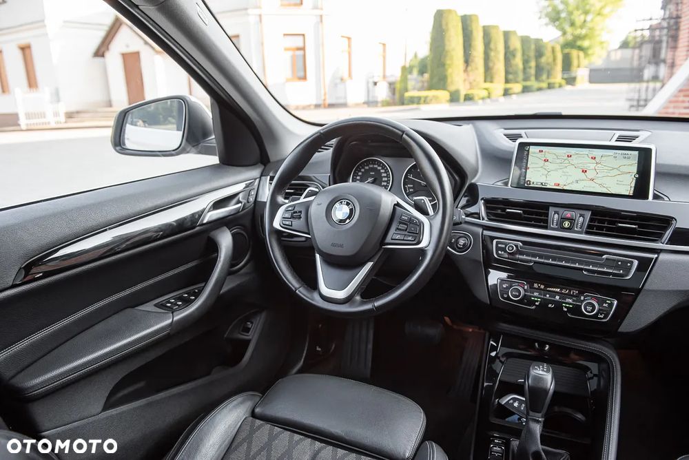 BMW X1 xDrive25d xLine - 28