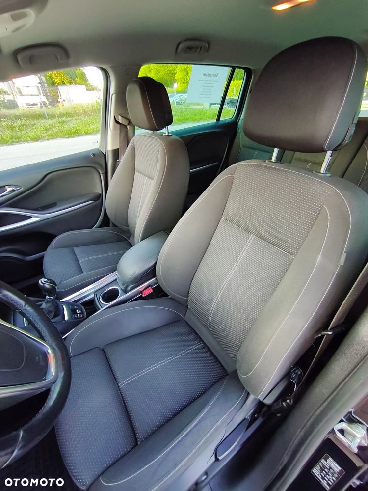 Opel Zafira Tourer 1.4 Turbo Active - 19