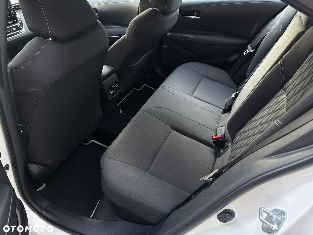 Toyota Corolla 1.8 Hybrid Comfort - 11