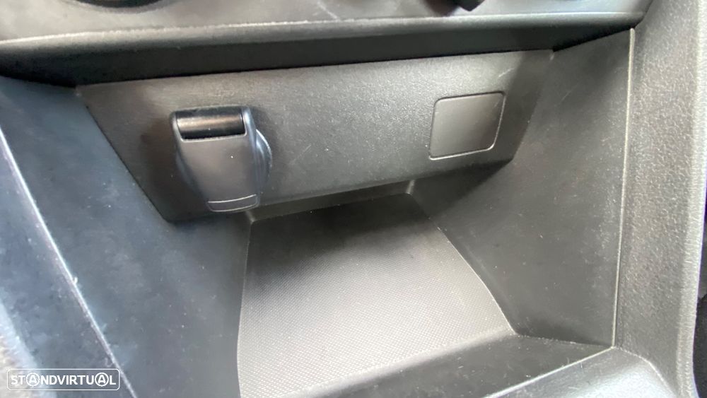 Dacia Sandero 1.0 SCe Essential - 49