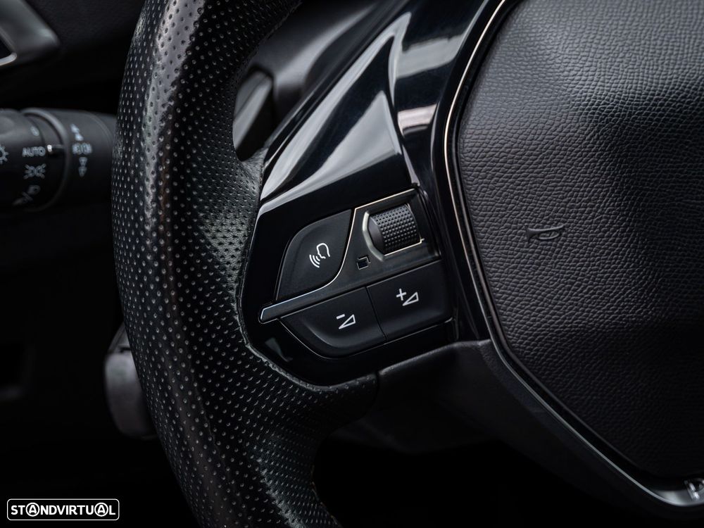 Peugeot 3008 1.5 BlueHDi GT Line EAT8 - 12