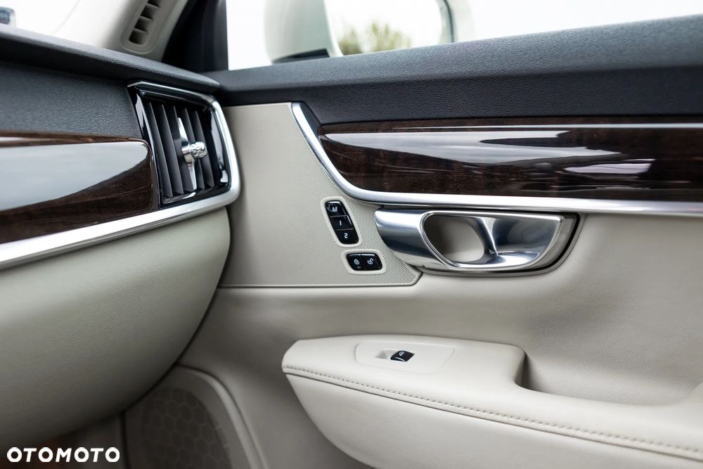 Volvo S90 D5 AWD Inscription - 40
