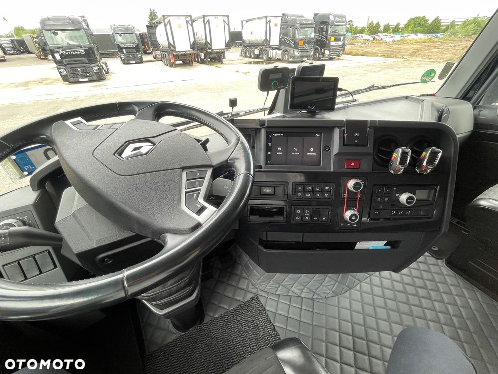 Renault T 520 - 7