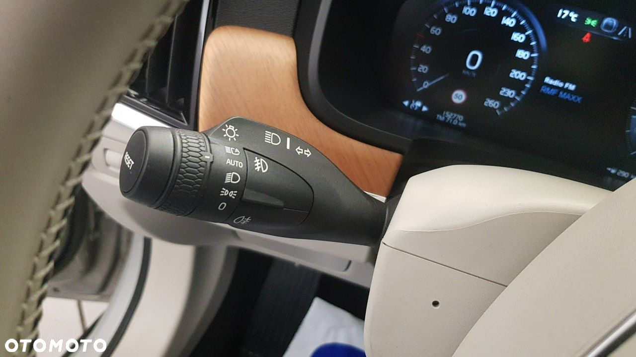 Volvo V90 - 31
