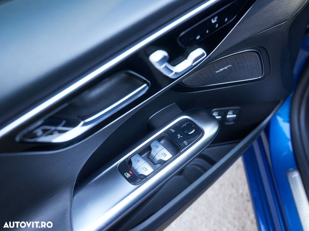 MERCEDES-BENZ C-Class 2022 — imagine 23