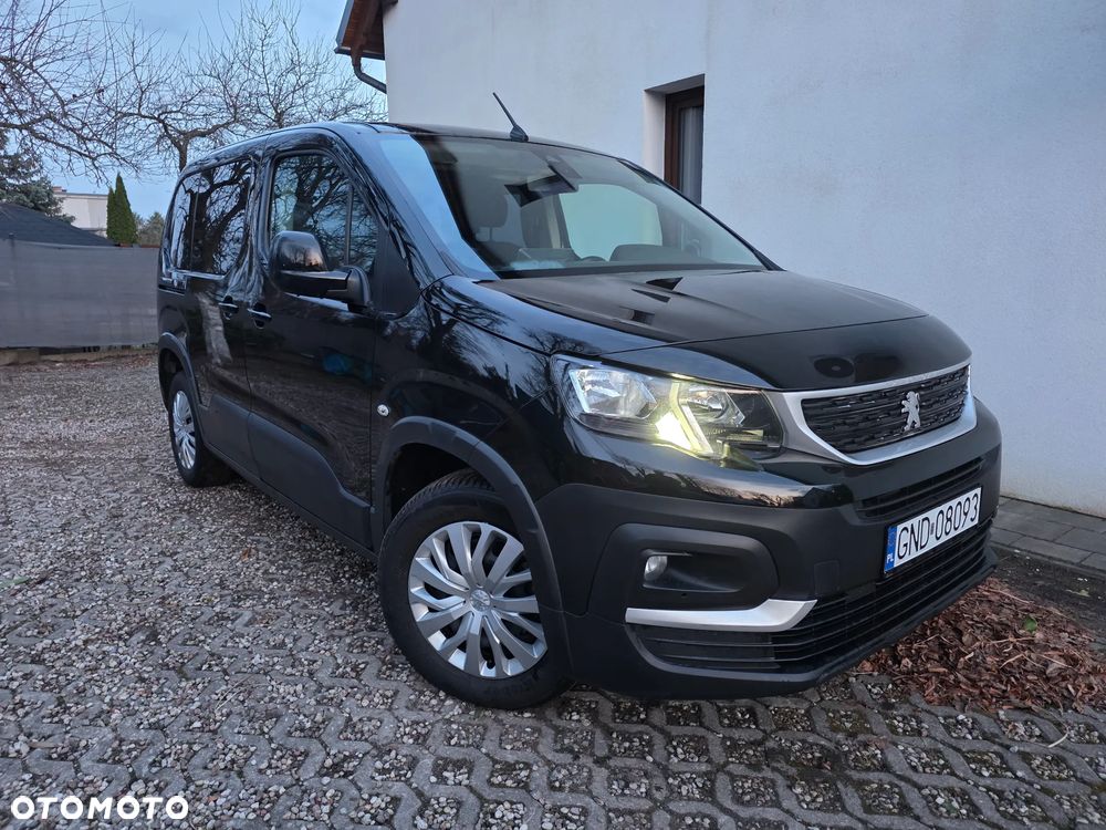 Volkswagen Scirocco - 1