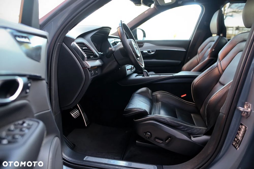 Volvo XC 90 B5 D AWD Ultimate Dark 7os - 19