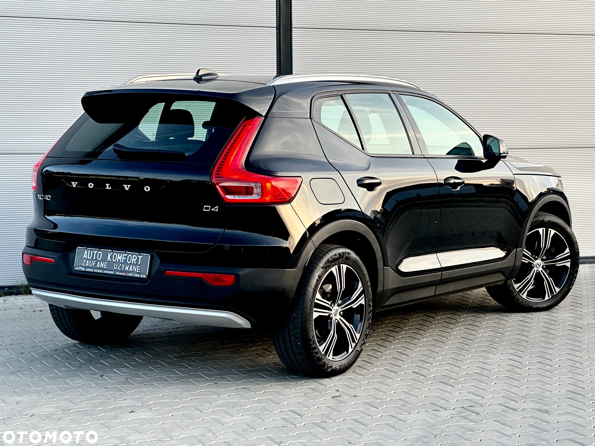 Volvo XC 40 D4 AWD Momentum Pro - 16