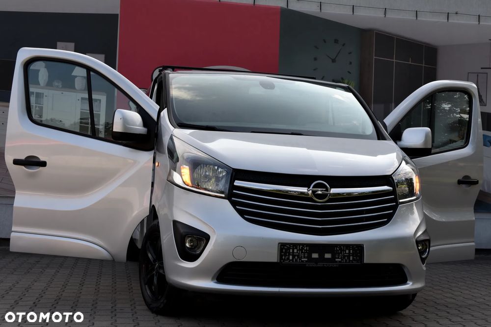 Opel Vivaro L2H1 2.9t Sport - 12